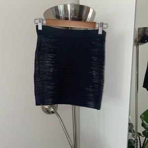 GUESS Mini Skirt Size S
